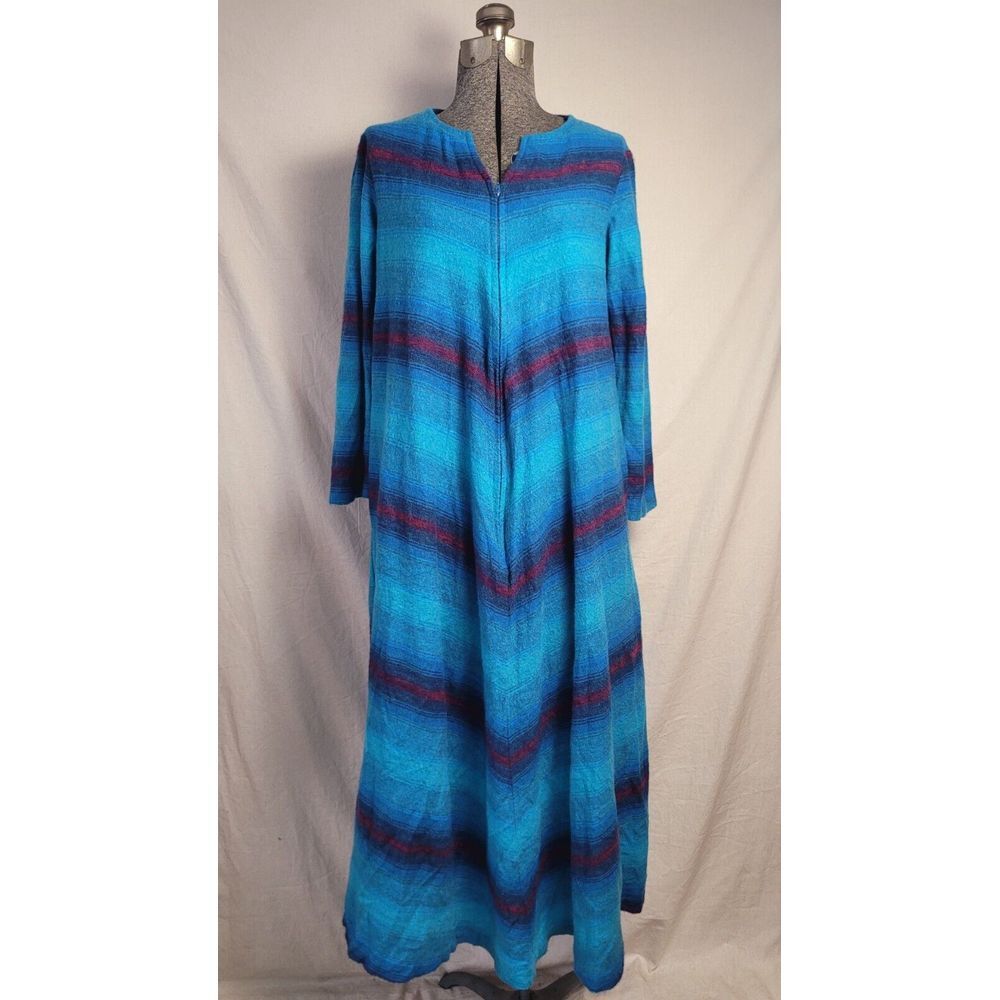 Vintage 70s The Farr West Fuzzy Maxi Dress Nightgown Blue Aztec USA Size M